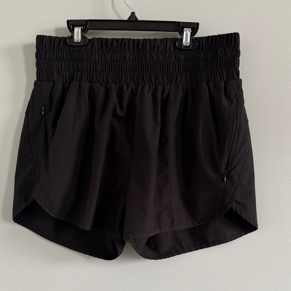 Women's Highwaisted Black Athletic Shorts